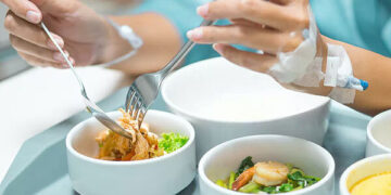 راهکارهای ساده‌ای که از مسمومیت غذایی جلوگیری می‌کند