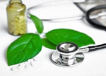 فعالیت ۸ دانشکده طب ایرانی در کشور