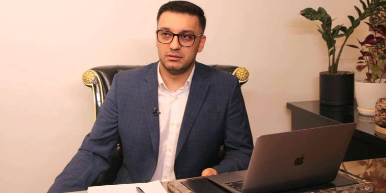 بررسی مشکلات عضله و ارتباط آن با استرس